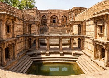 Residential Khambhati Kuva in Ahmedabad